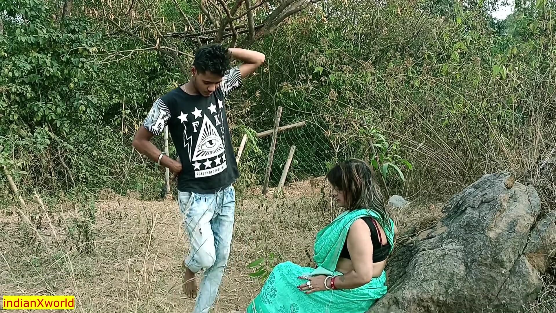 Hindi Web Series Sex Scene! screenshot 4
