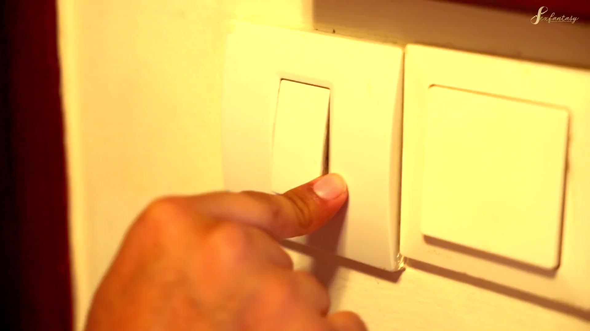 Desi Girl Gets Hardcore Fucked by the Electrician screenshot 3